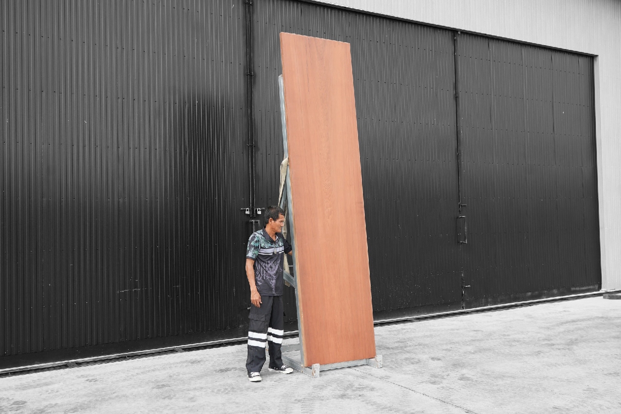 ไม้มะค่า (Makha Wood) (UK.0003)