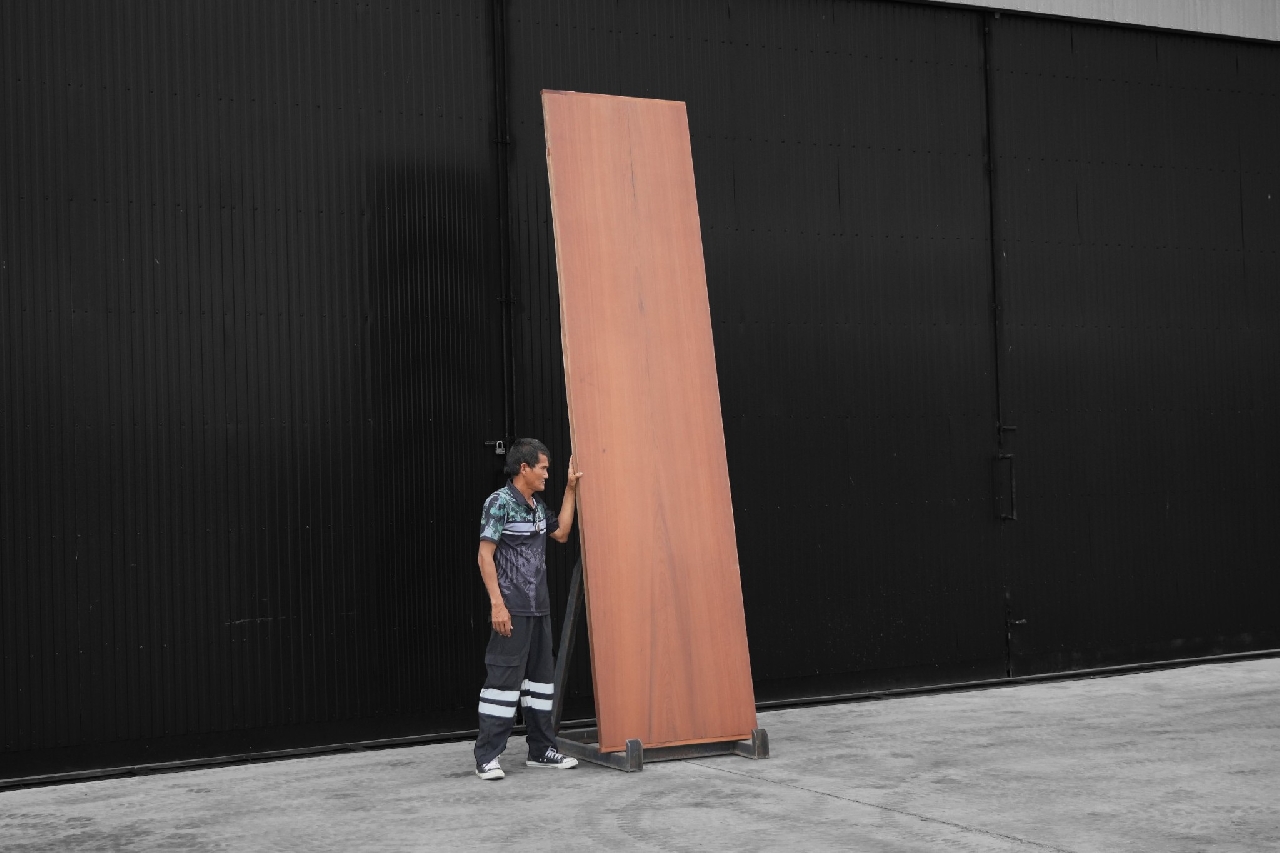 ไม้มะค่า (Makha Wood) (UK.0005)